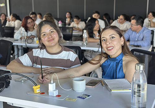 misión académica  de corriente alterna